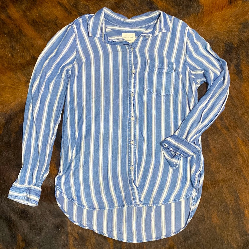 American Eagle Button Down Shirt- Size M